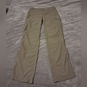 Columbia Womens Omni-shade UV Blocking Roll-up Lightweight Outdoor Pant Sz. 4